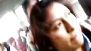හිමිකරු සමග hiabab දී දැරිය.